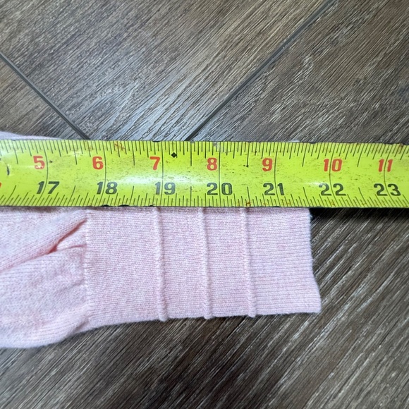 Lululemon Crossover Ribbed Waist Sweater, Heather Dew Pink Sz 6 Fall, Cashmere - Picture 10 of 13